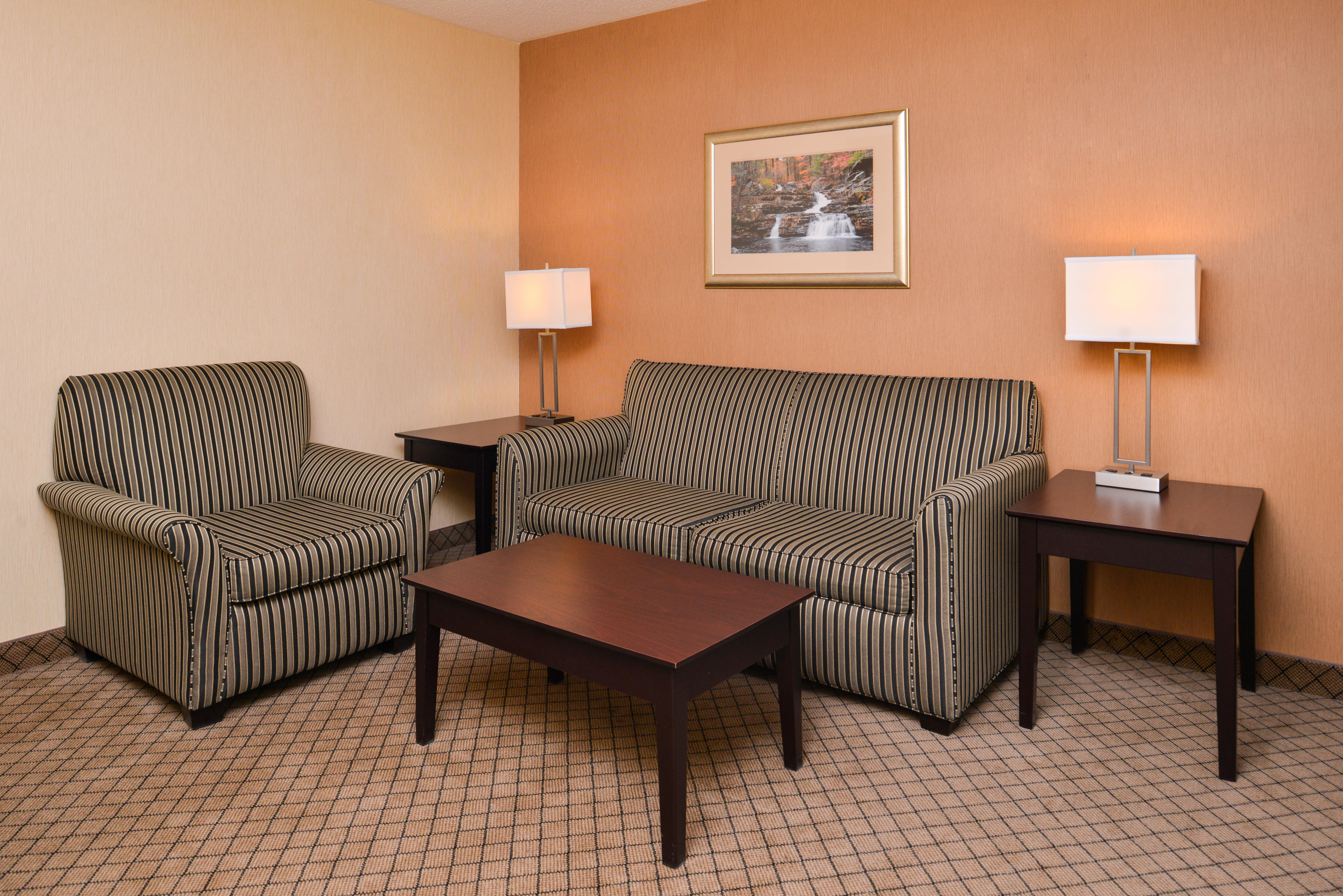 Holiday Inn Express Lewisburg - New Columbia By Ihg Ngoại thất bức ảnh