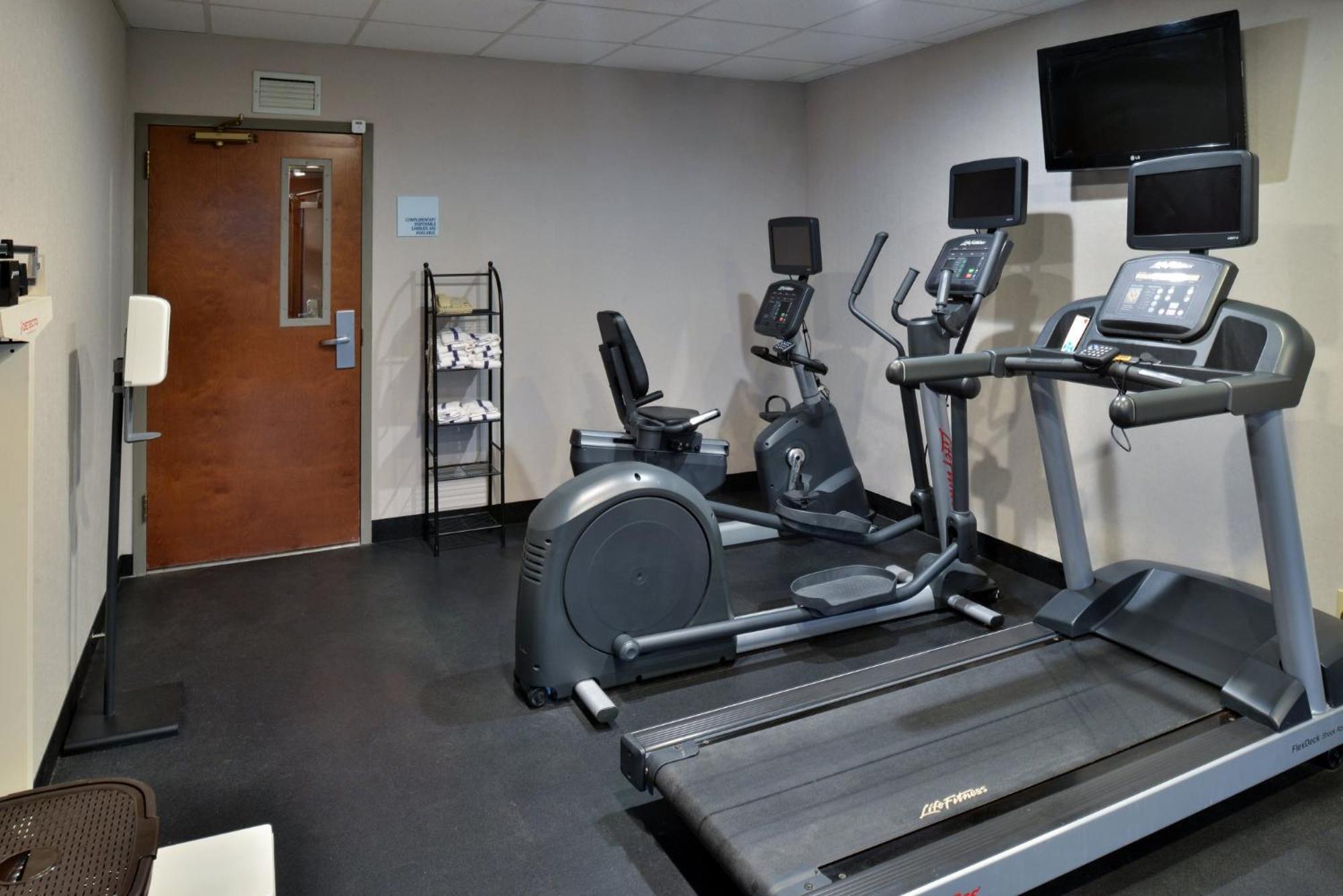 Holiday Inn Express Lewisburg - New Columbia By Ihg Ngoại thất bức ảnh