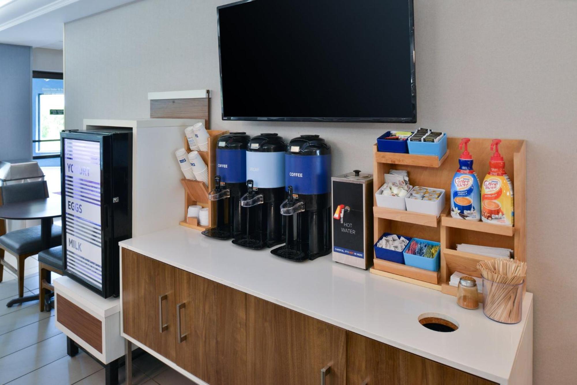 Holiday Inn Express Lewisburg - New Columbia By Ihg Ngoại thất bức ảnh