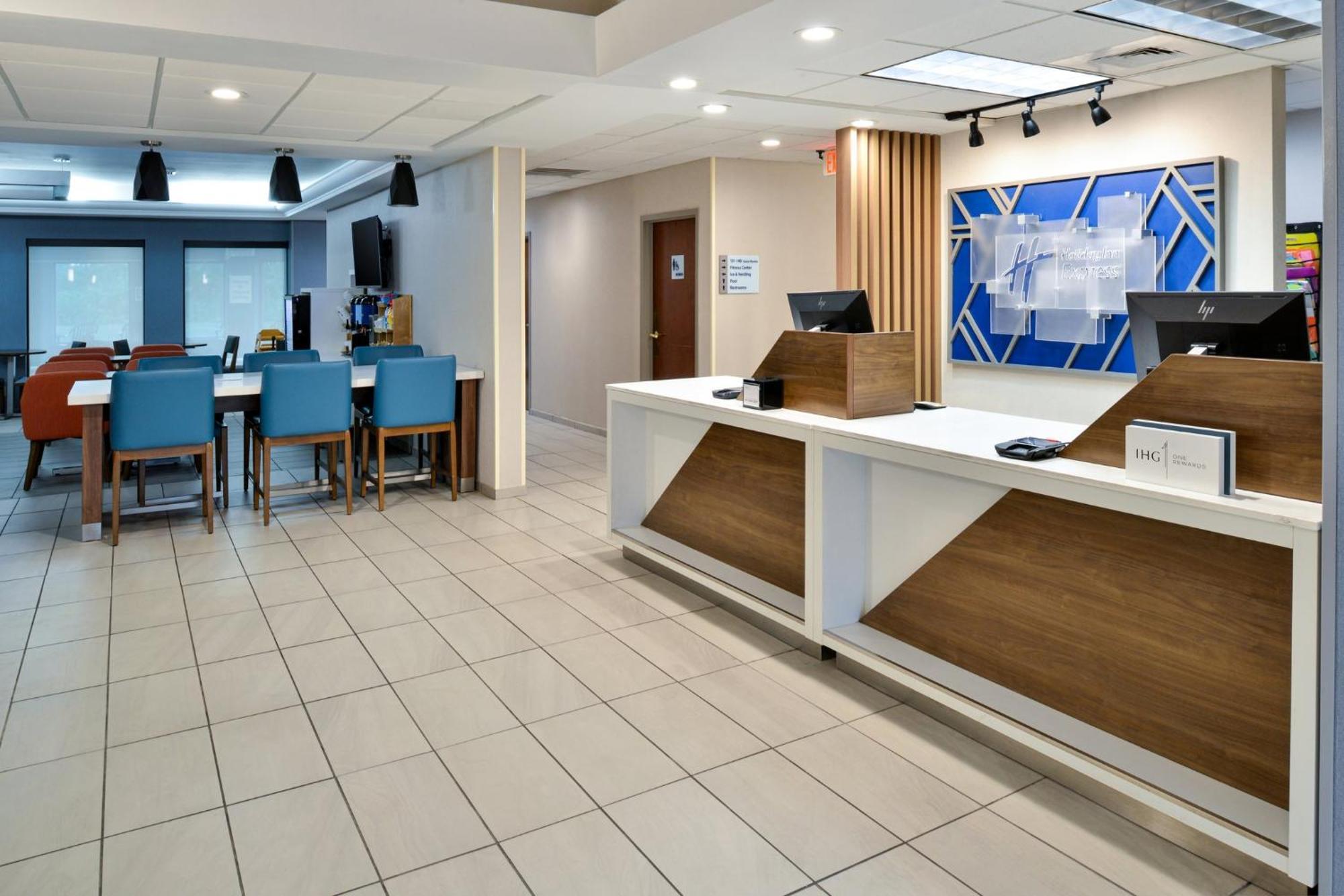 Holiday Inn Express Lewisburg - New Columbia By Ihg Ngoại thất bức ảnh